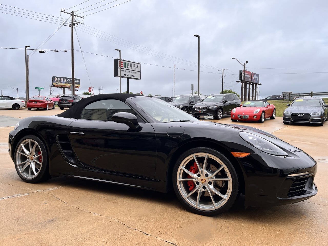 Used 2017 Porsche 718 Boxster S RWD image 6