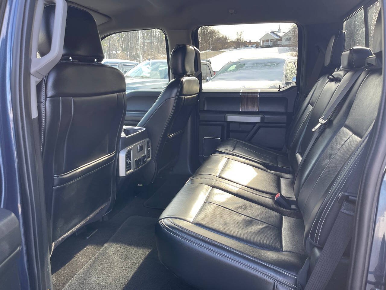 Used 2019 Ford F150 Lariat AWD/4WD image 24
