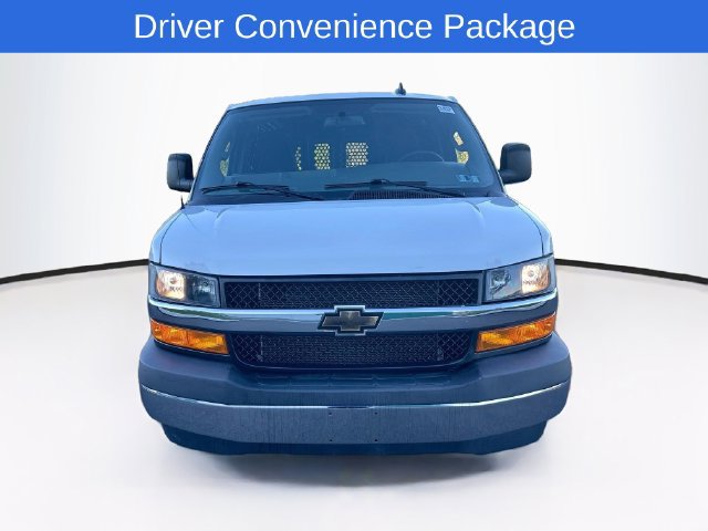 Used 2025 Chevrolet Express 2500 w/ Driver Convenience Package RWD image 2