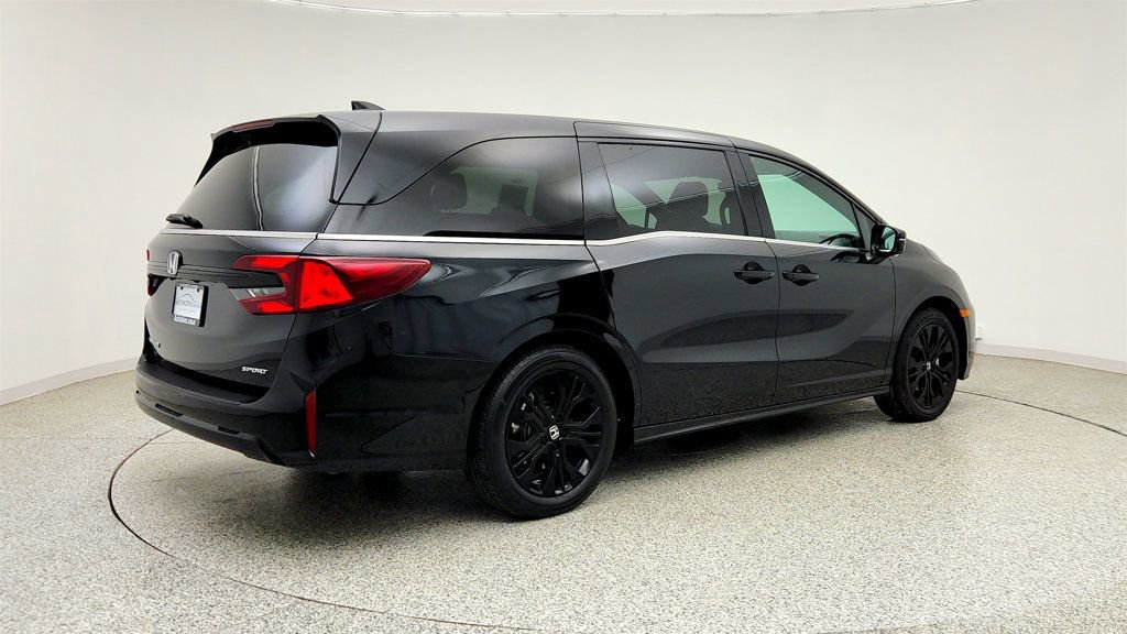 Used 2025 Honda Odyssey Sport-L image 5
