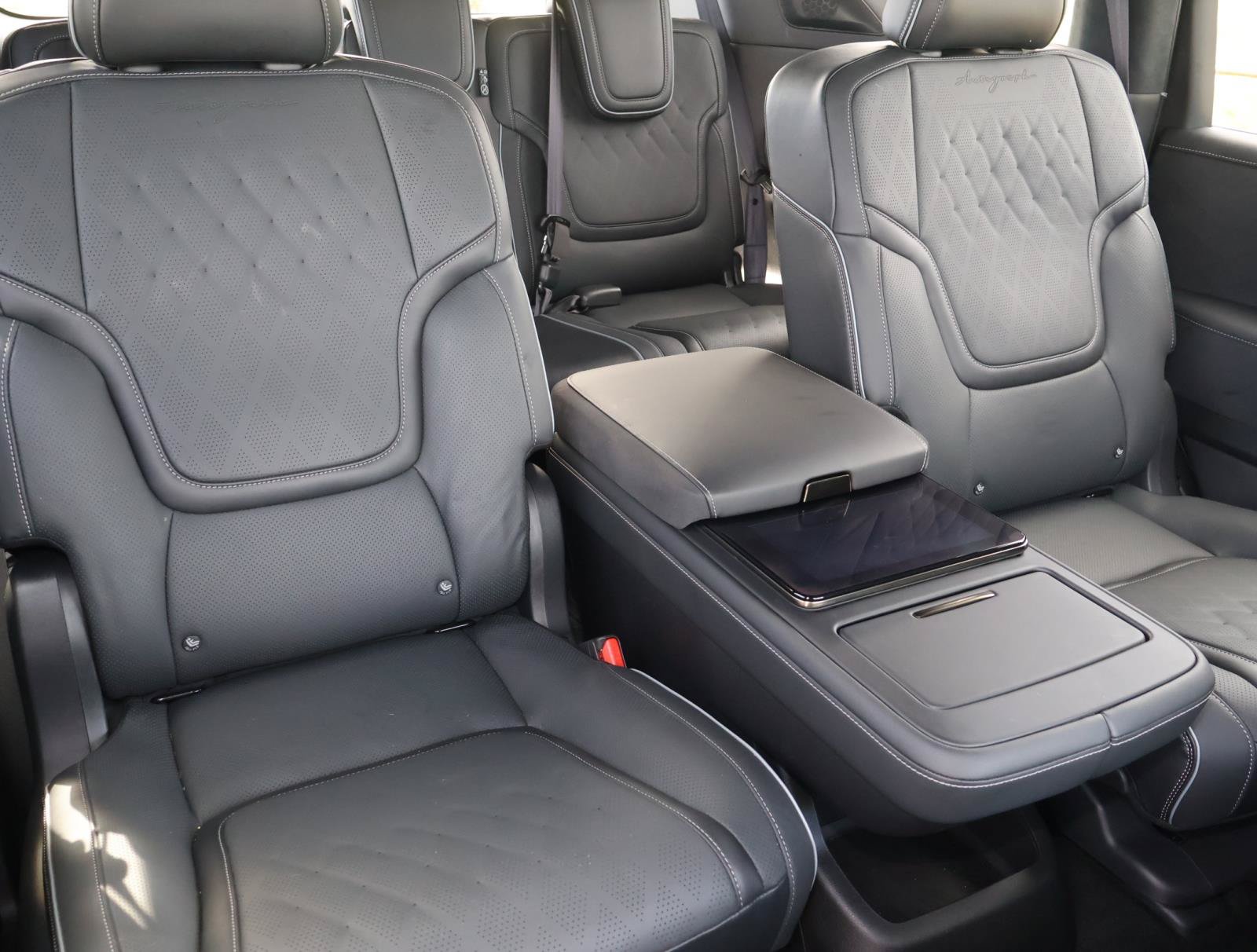 Used 2027 INFINITI QX80 Autograph AWD/4WD image 22