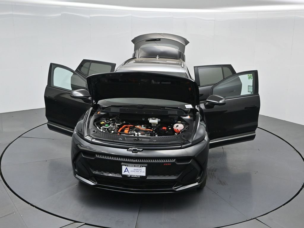 Used 2024 Chevrolet Equinox EV RS image 32