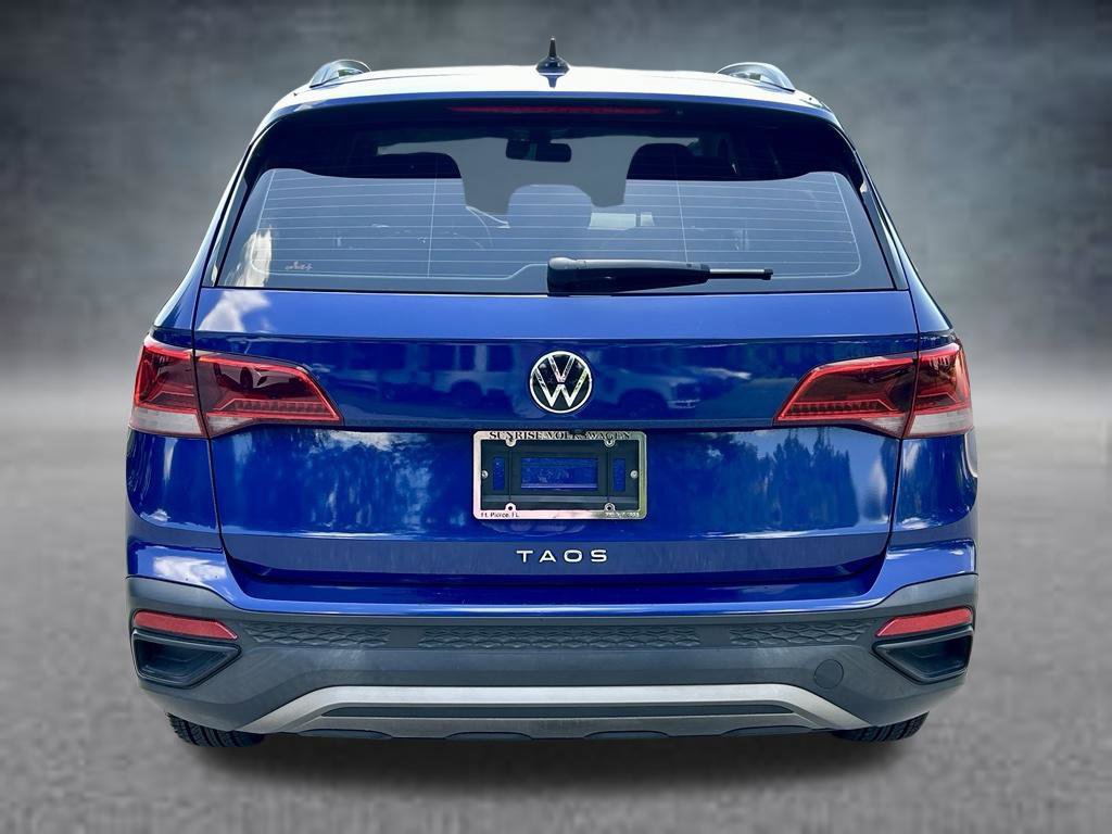 Used 2022 Volkswagen Taos S FWD image 6