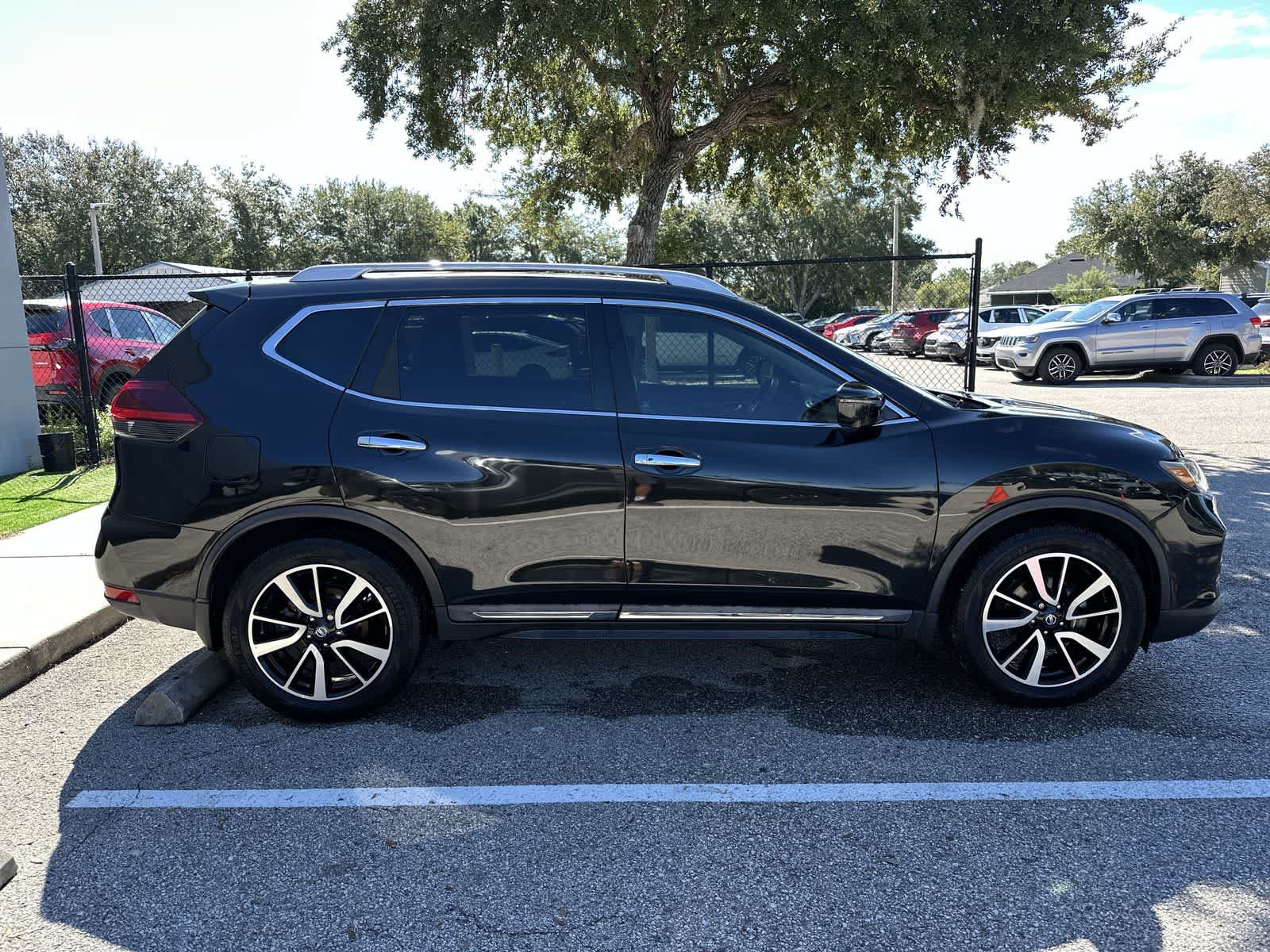Used 2020 Nissan Rogue SL w/ Premium Package FWD image 10