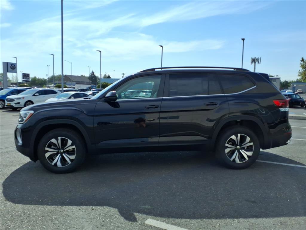 New 2026 Volkswagen Atlas SE image 5