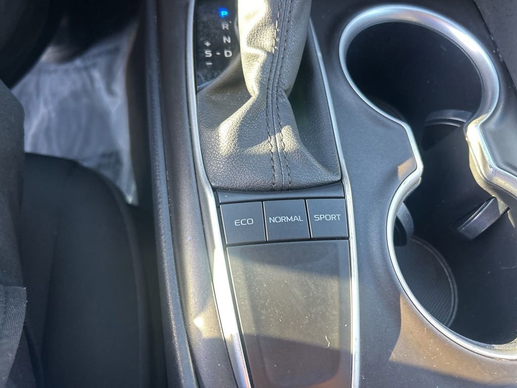 Used 2024 Toyota Camry LE image 34