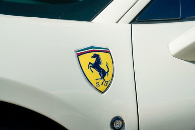 Used 2021 Ferrari F8 Tributo image 43