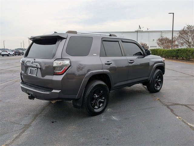 Used 2019 Toyota 4Runner SR5 image 3