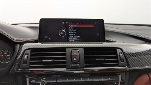 Used 2015 BMW M4 Convertible image 21