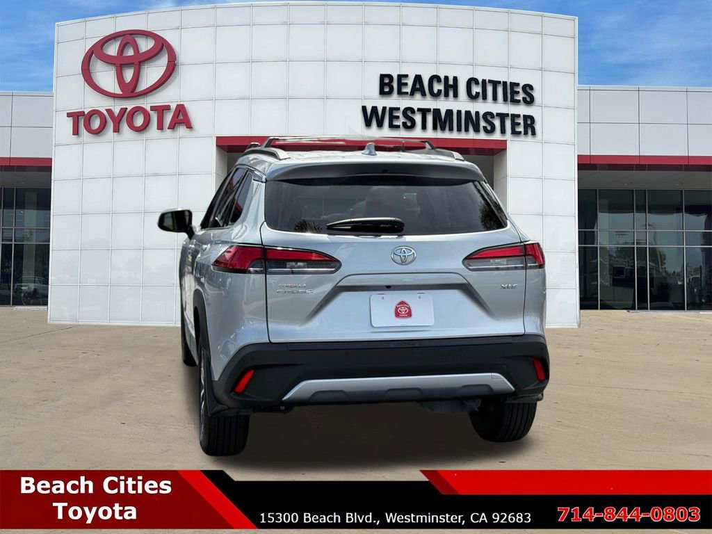 Certified 2024 Toyota Corolla Cross XLE w/ Convenience Package image 9