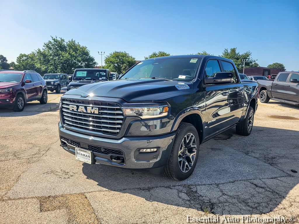 New 2027 RAM 1500 Laramie AWD/4WD image 8