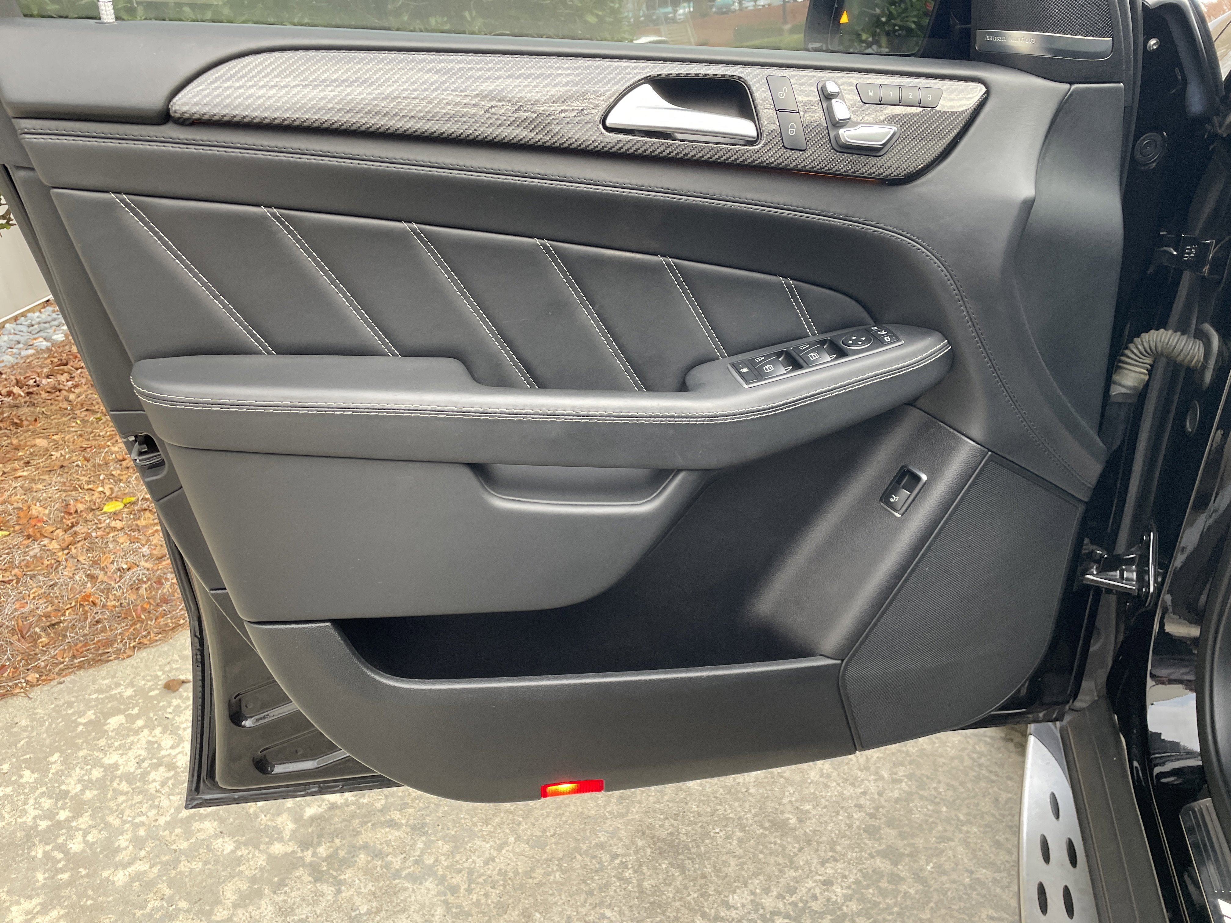 Used 2019 Mercedes-Benz GLE 63 AMG S w/ Premium 3 Package image 17