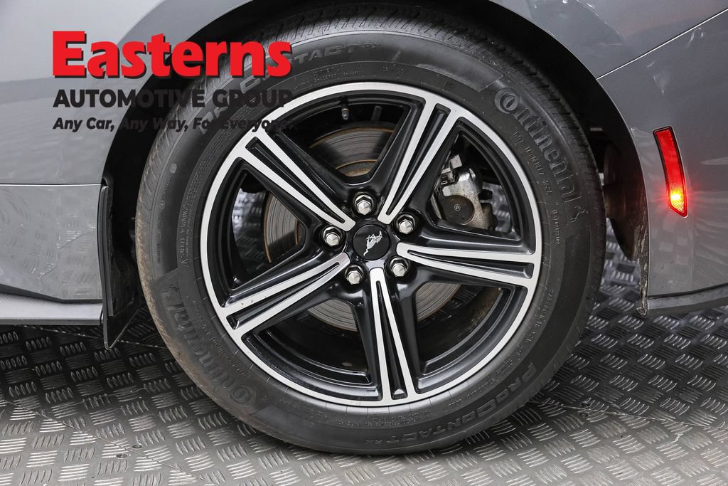 Used 2025 Ford Mustang Coupe RWD image 8
