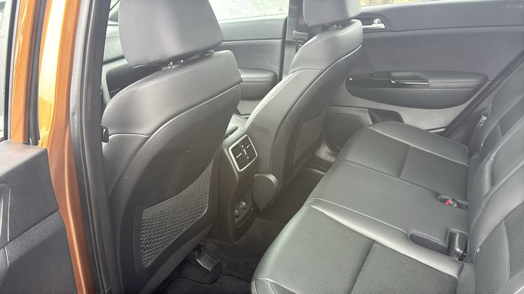 Used 2020 Kia Sportage S w/ S Premium Package AWD/4WD image 32