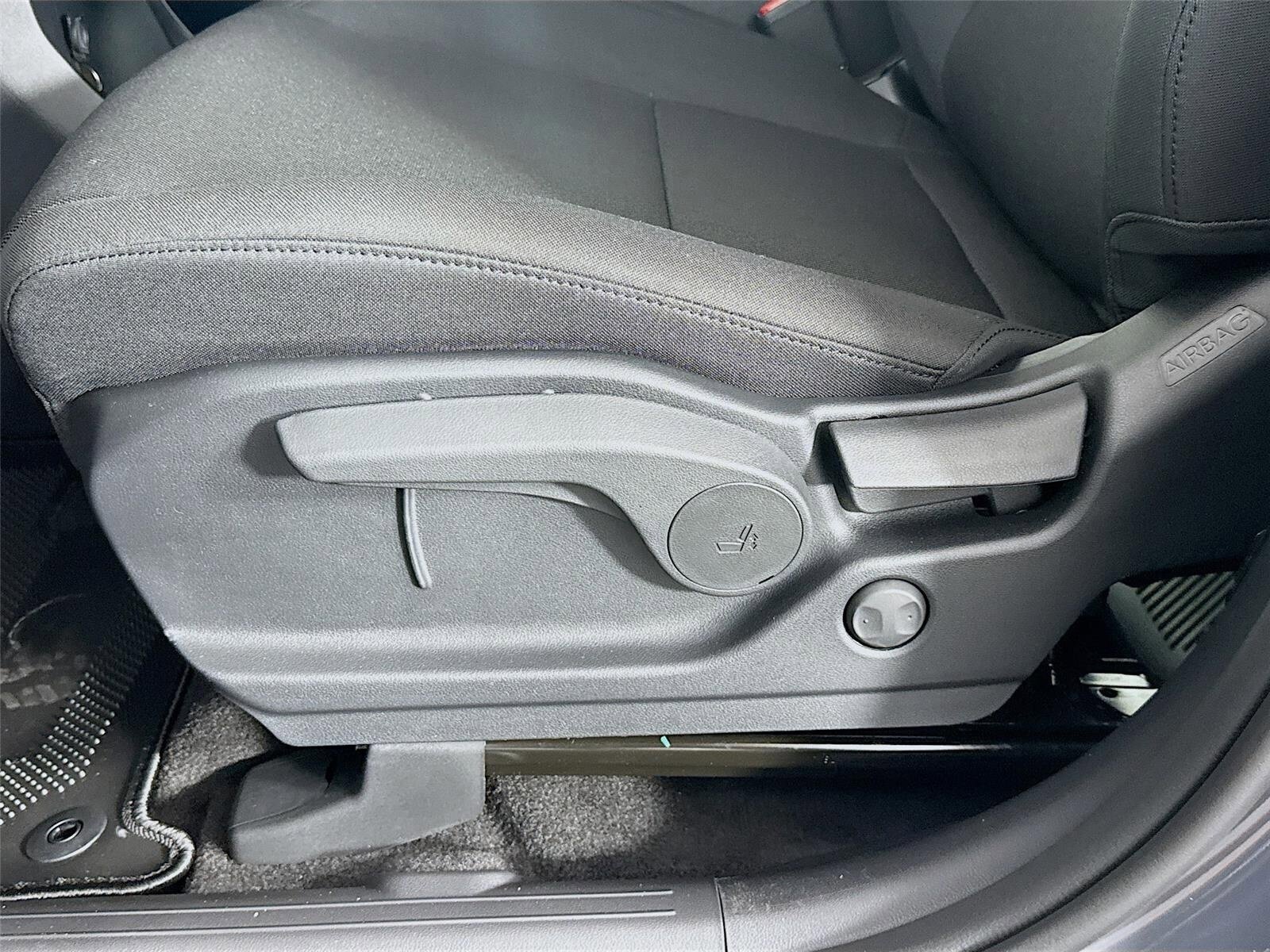 New 2026 Hyundai Santa Fe SE FWD image 19