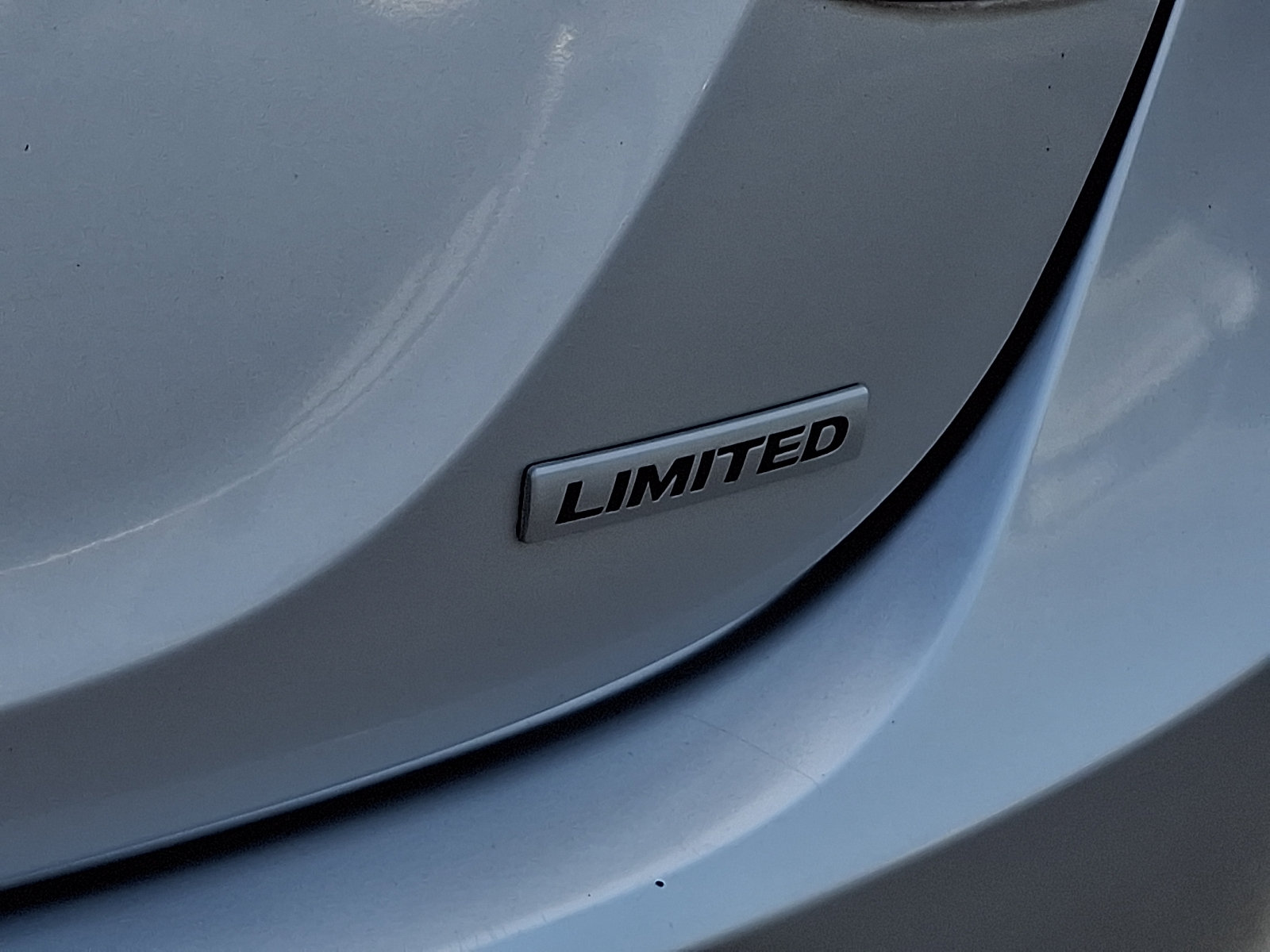 Used 2013 Hyundai Elantra Limited FWD image 29
