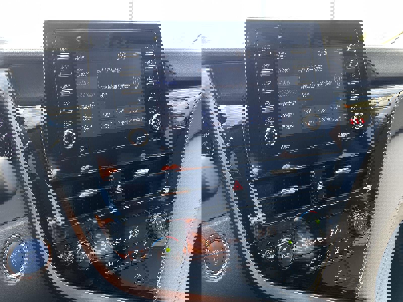 Used 2024 Toyota Camry SE image 20