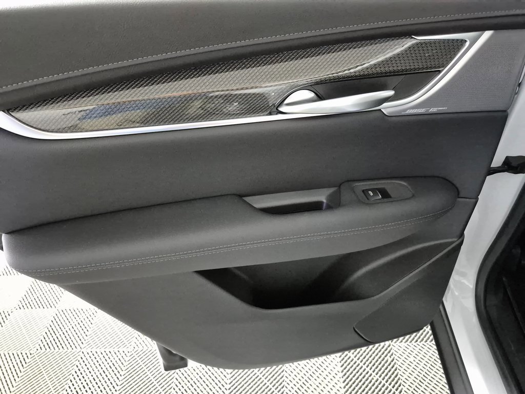 New 2026 Cadillac XT5 Sportv w/ LPO, Floor Liner Package image 13