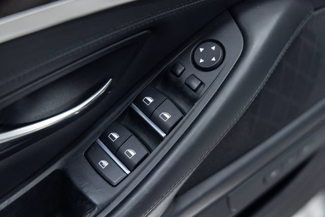 Used 2016 BMW 535i xDrive Sedan AWD/4WD image 12