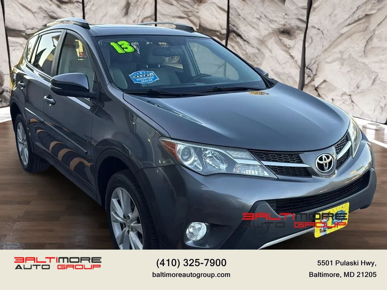 Used 2013 Toyota RAV4 Limited AWD/4WD image 3