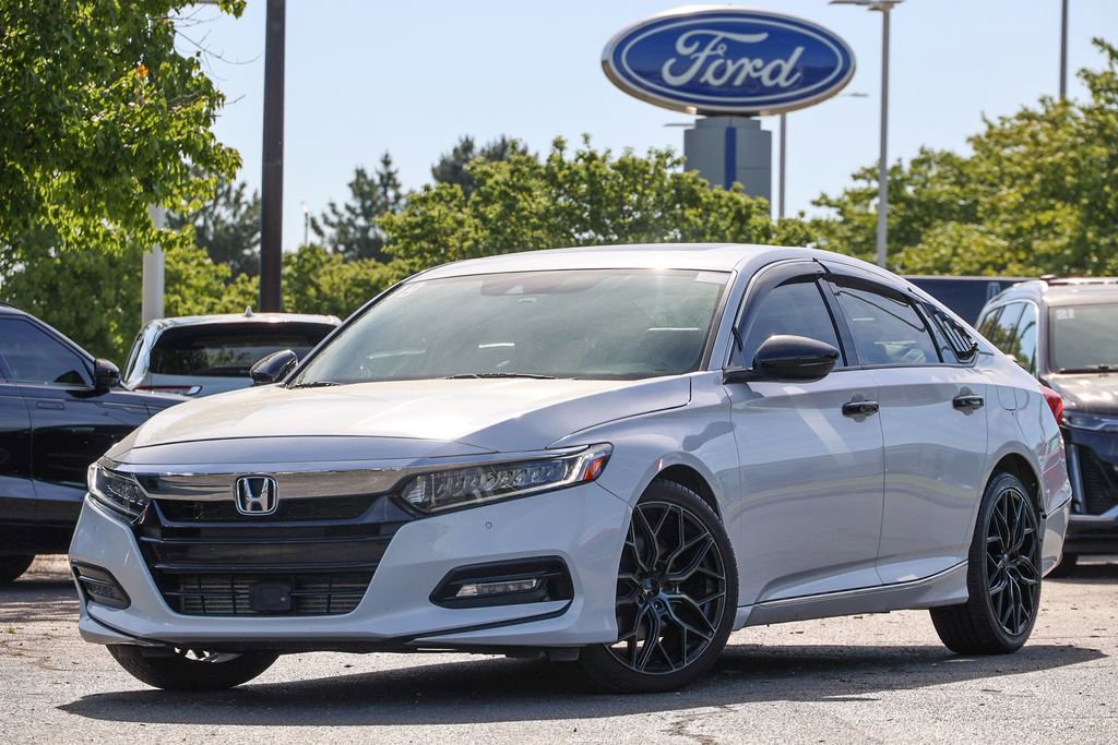 Used 2019 Honda Accord Touring image 1