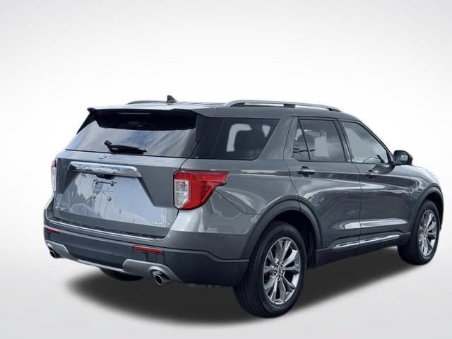 Used 2022 Ford Explorer Limited AWD/4WD image 6