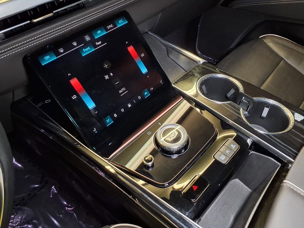 Certified 2025 Cadillac Escalade Sport AWD/4WD image 5