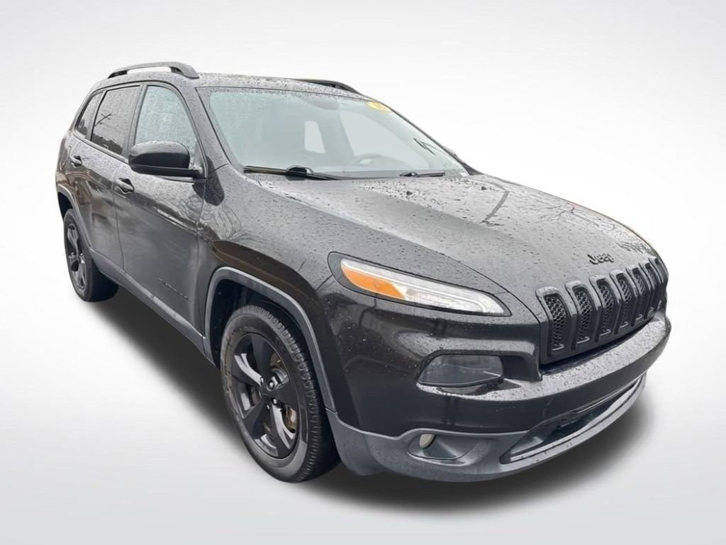 Used 2016 Jeep Cherokee High Altitude image 3