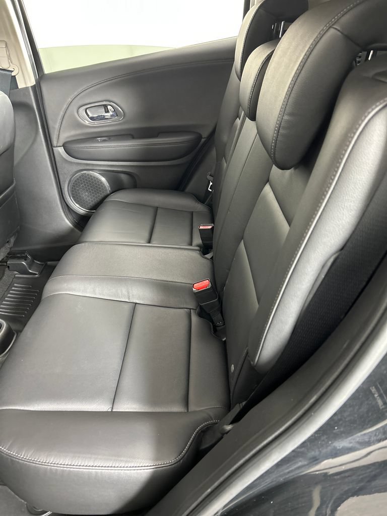 Used 2018 Honda HR-V EX-L image 15