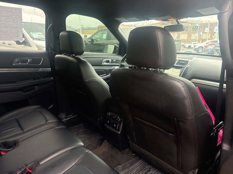 Used 2017 Ford Explorer Sport w/ Equipment Group 401A image 9