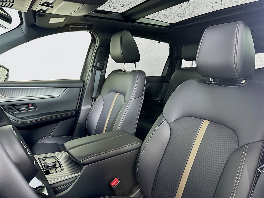 New 2026 MAZDA CX-90 3.3 Turbo w/ Premium Plus Pkg image 8