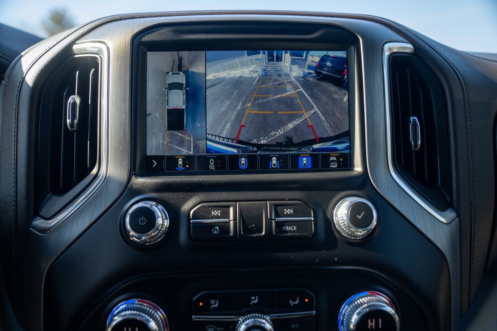 Used 2021 GMC Sierra 3500 Denali w/ Denali Black Diamond Edition image 24