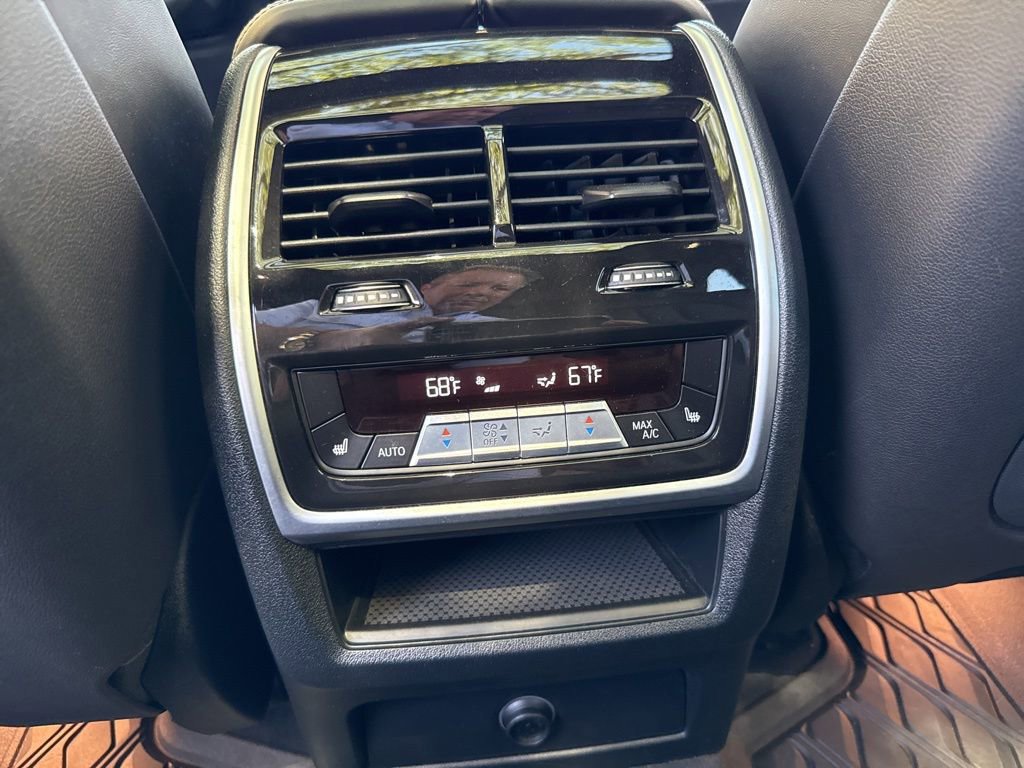 Used 2022 BMW X5 M50i w/ Executive Package image 26