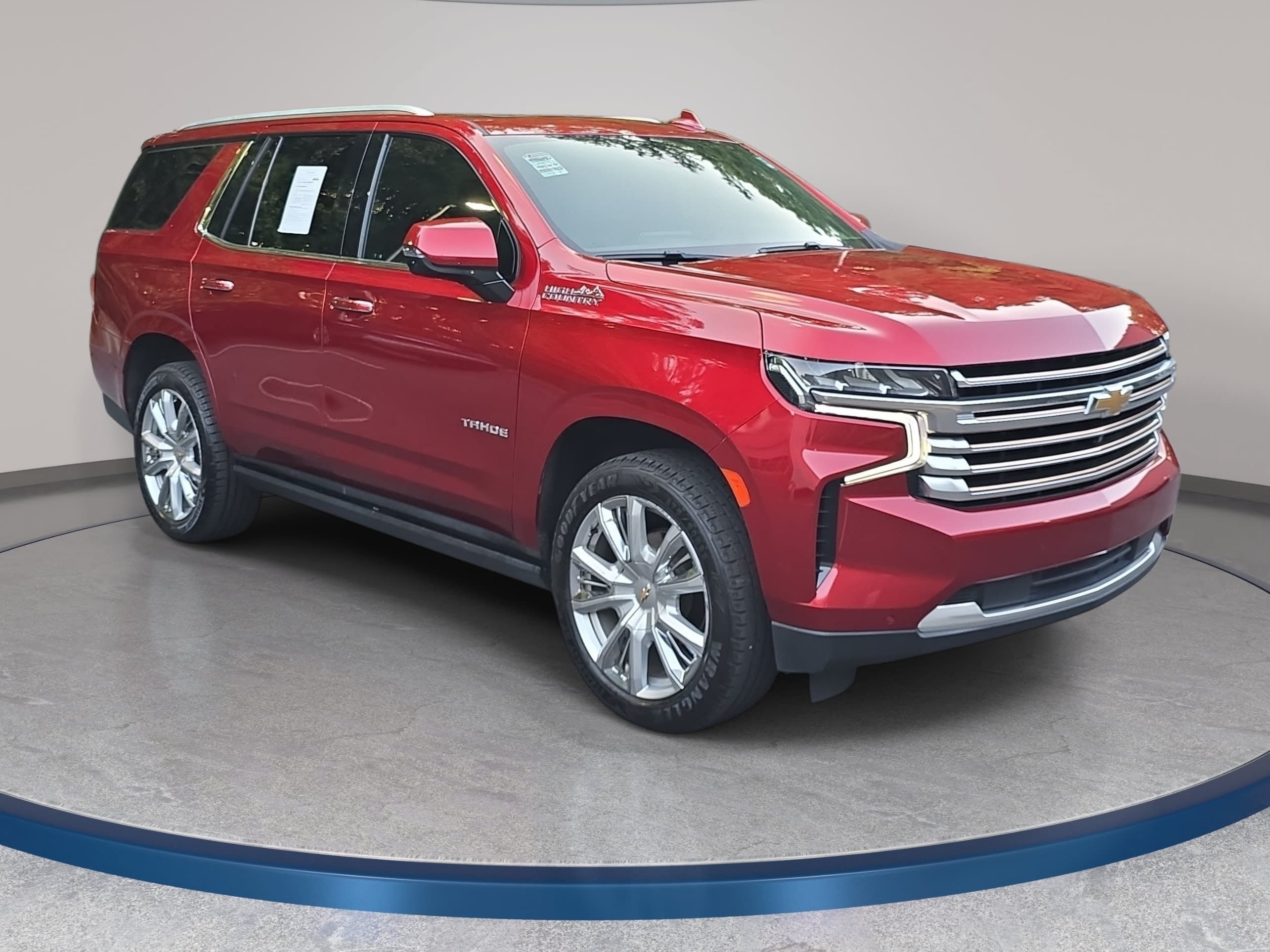 Used 2021 Chevrolet Tahoe High Country w/ Premium Package AWD/4WD image 3