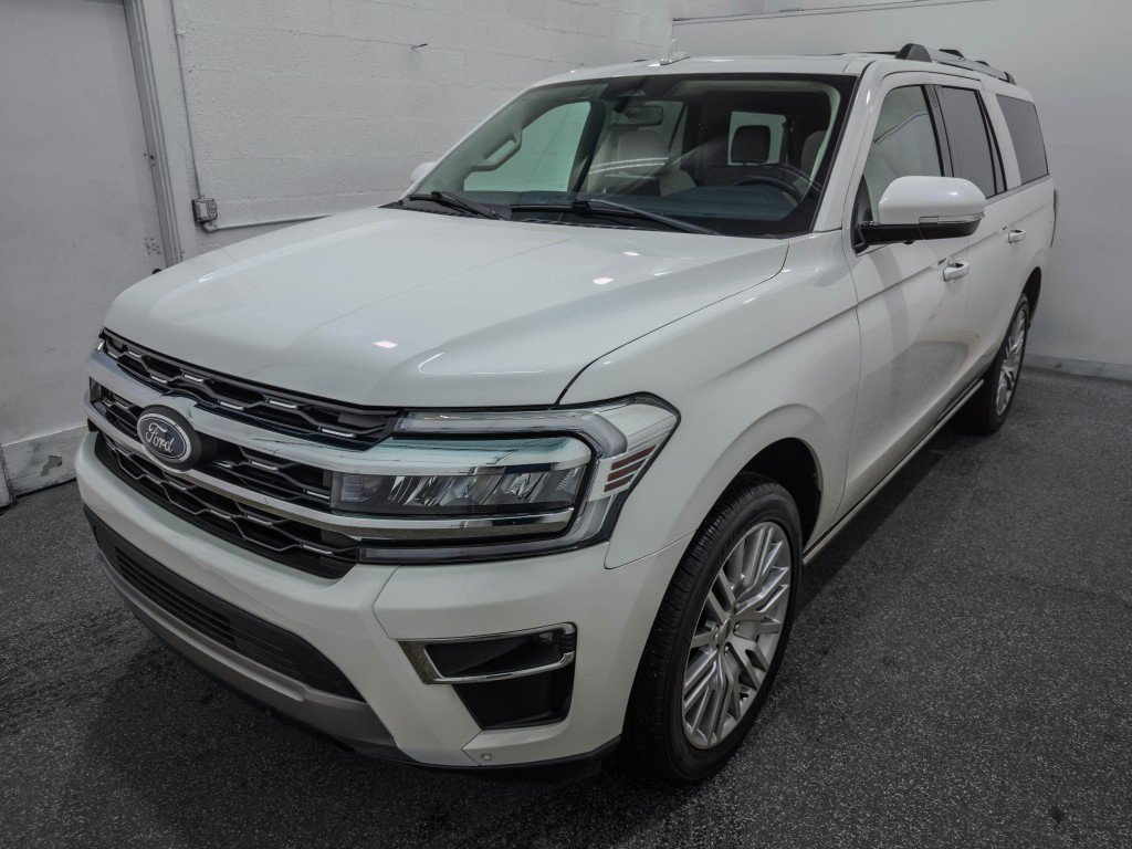 Used 2024 Ford Expedition Max Limited AWD/4WD image 4