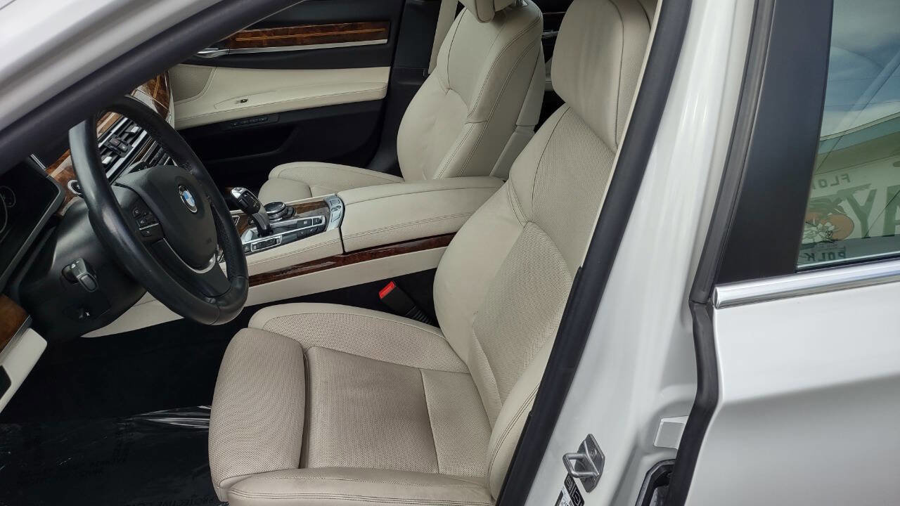 Used 2014 BMW 740Li image 10