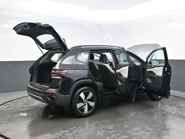 Used 2025 Volkswagen Taos S image 47