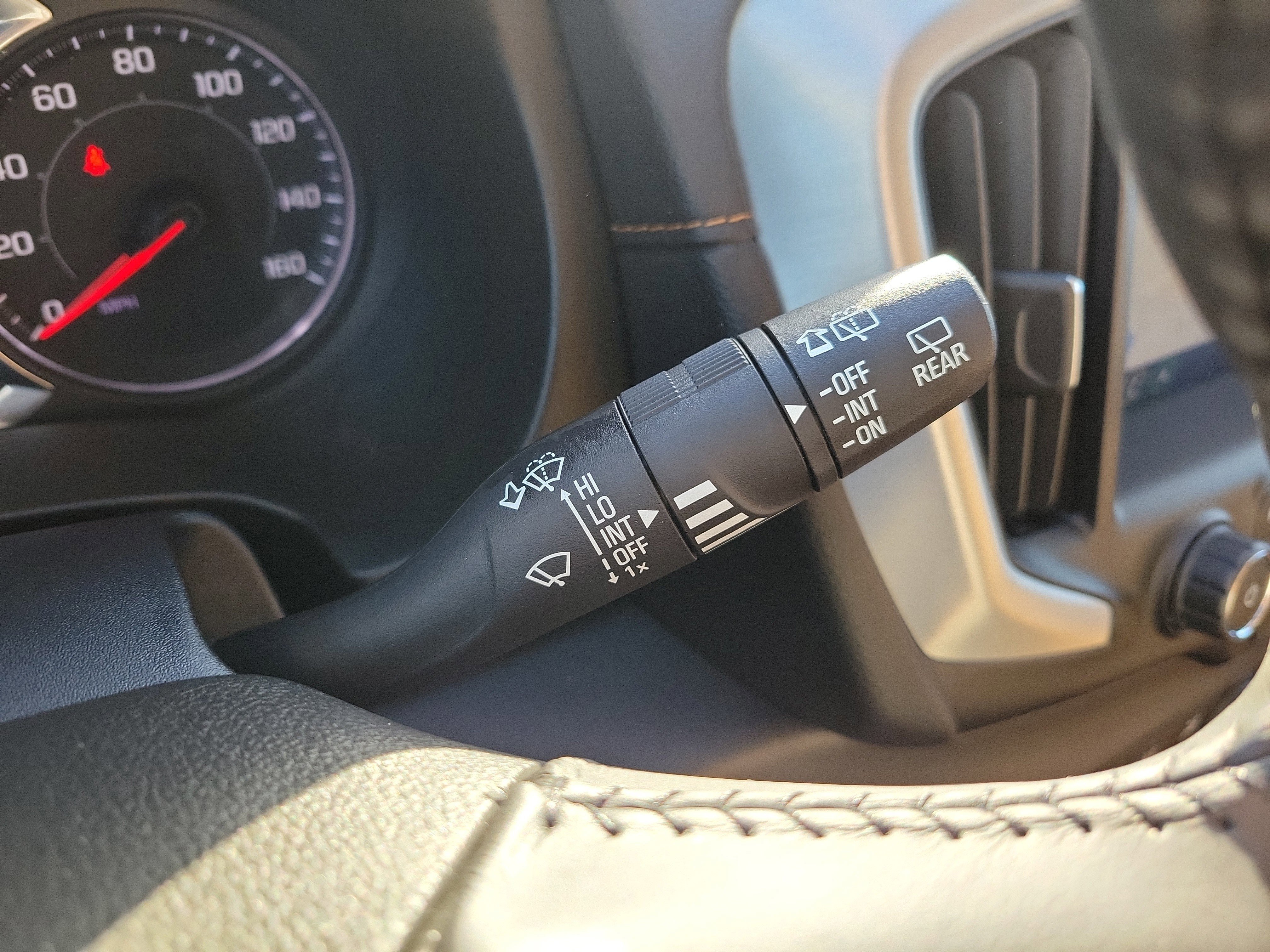 Used 2018 GMC Terrain SLT w/ Preferred Package image 31