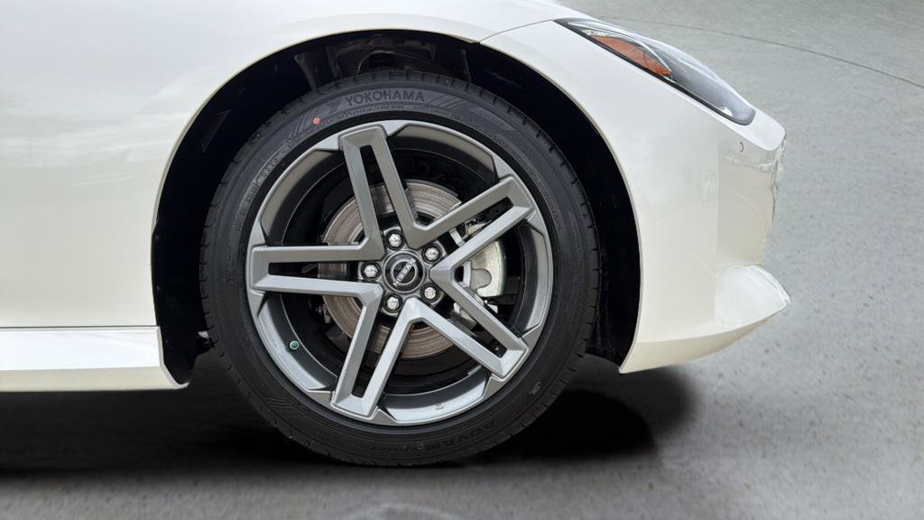 New 2026 Nissan Z Sport w/ Floor Mat Package RWD image 12