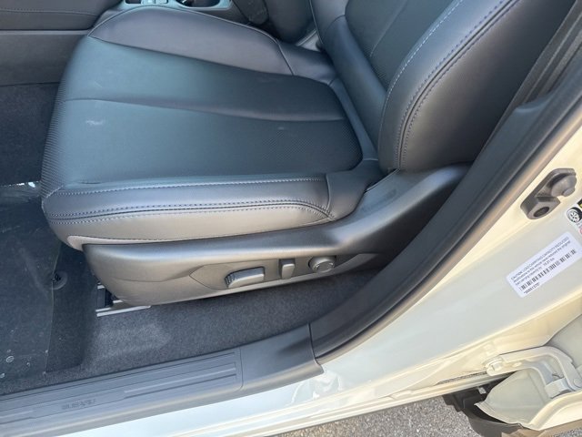 New 2025 Subaru Forester Limited image 17