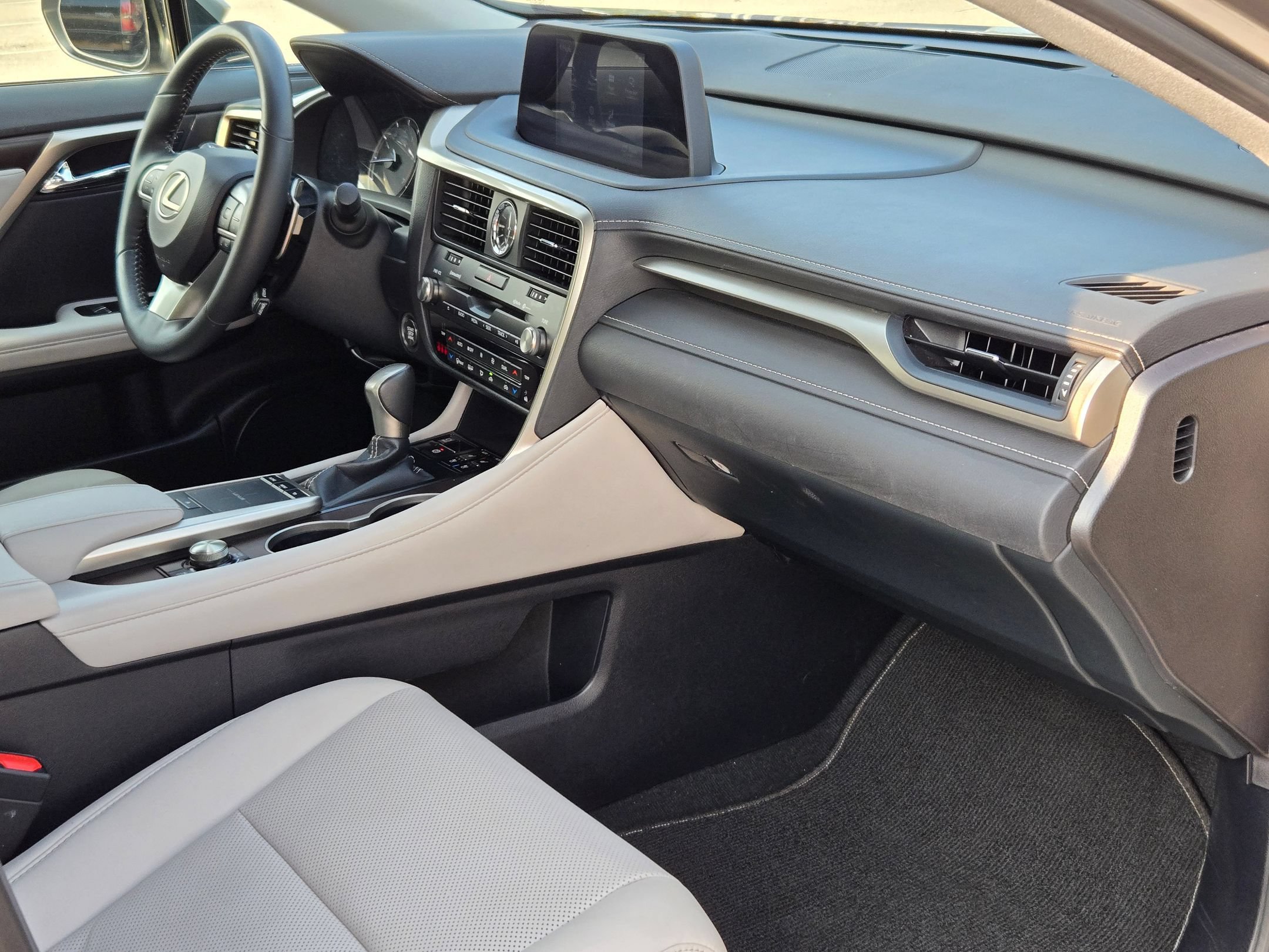 Used 2021 Lexus RX 350 FWD w/ Premium Package image 29