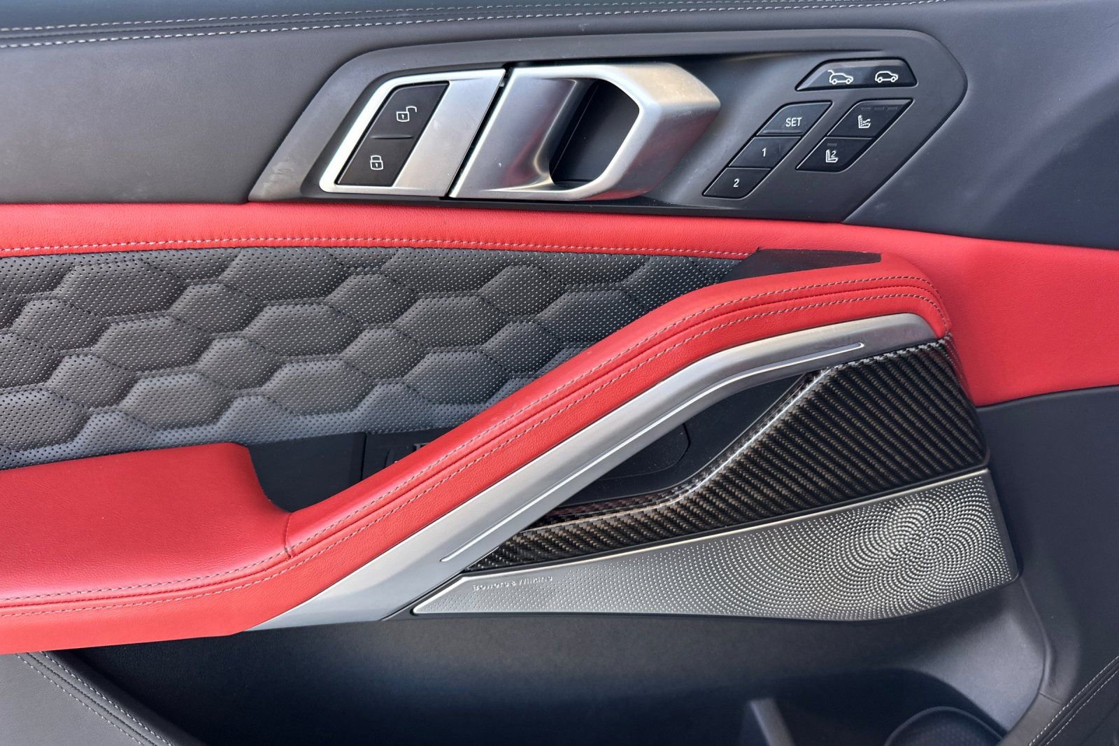 Used 2021 BMW X6 M w/ Competition Package image 10