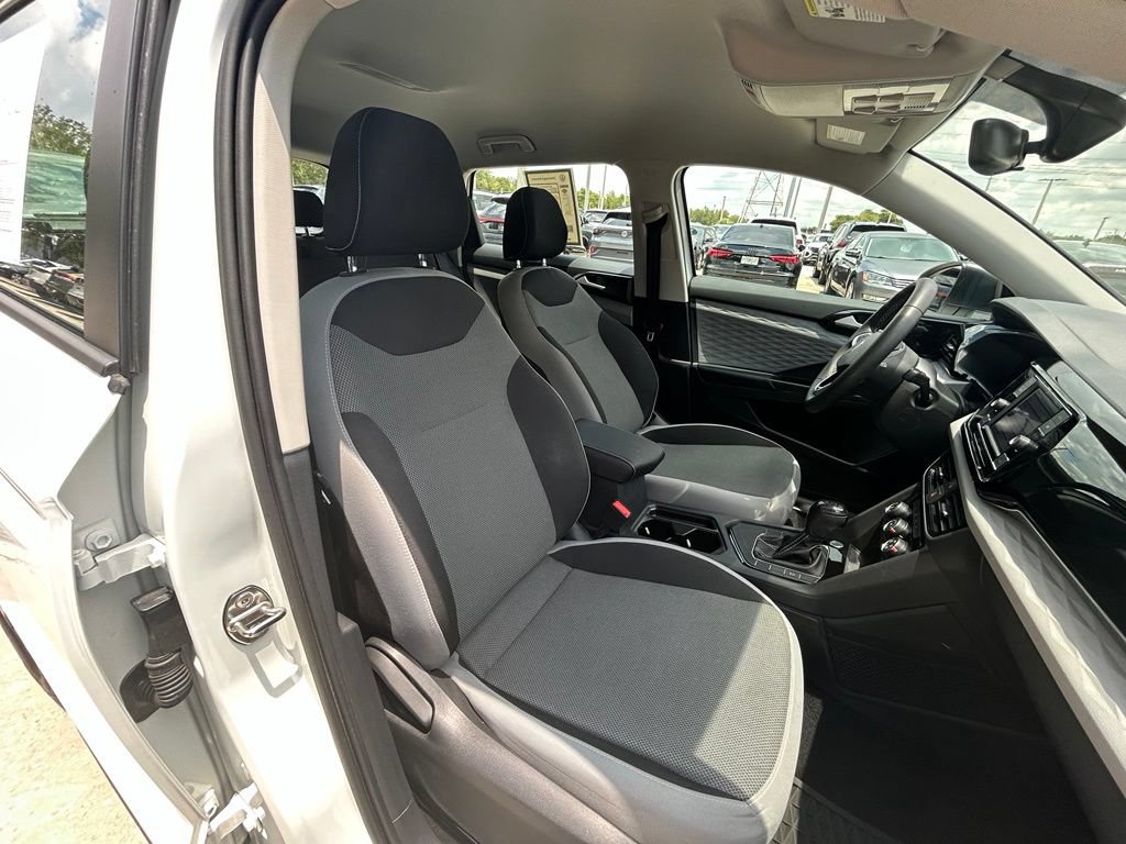 Used 2023 Volkswagen Taos S FWD image 30