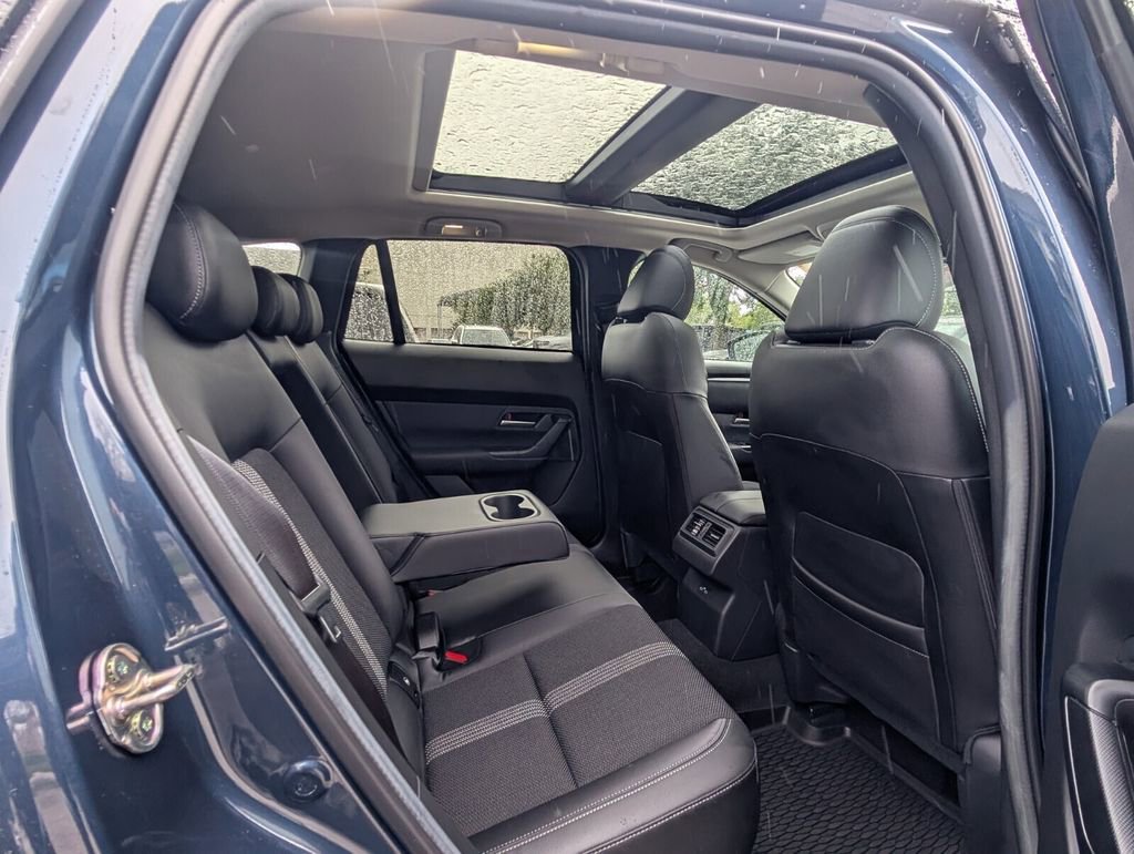 Used 2025 MAZDA CX-50 AWD 2.5 S w/ Weather Package image 18