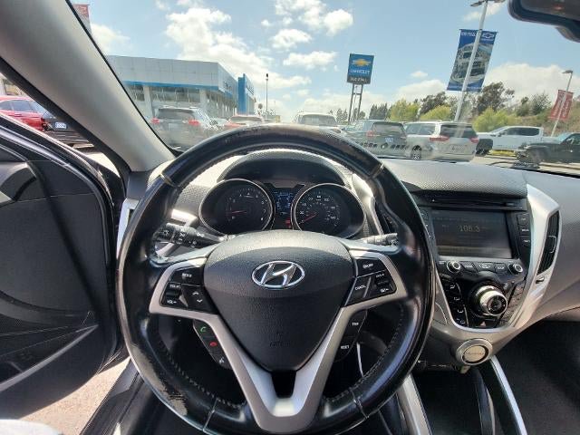 Used 2014 Hyundai Veloster w/ Style Package 02 FWD image 11