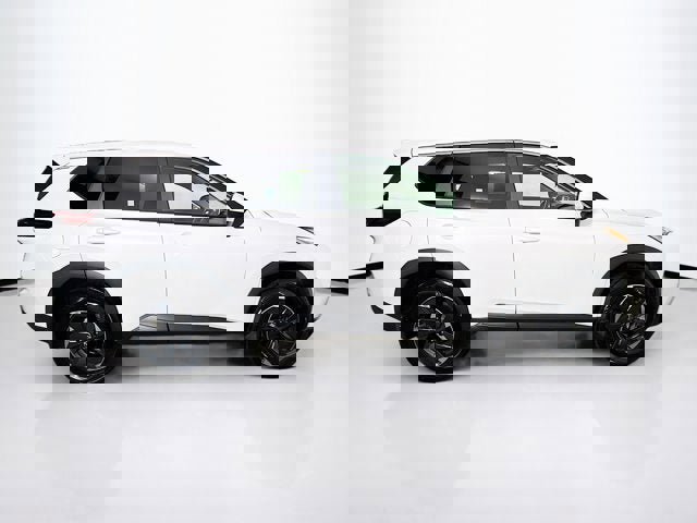 Certified 2026 Nissan Rogue SV image 4