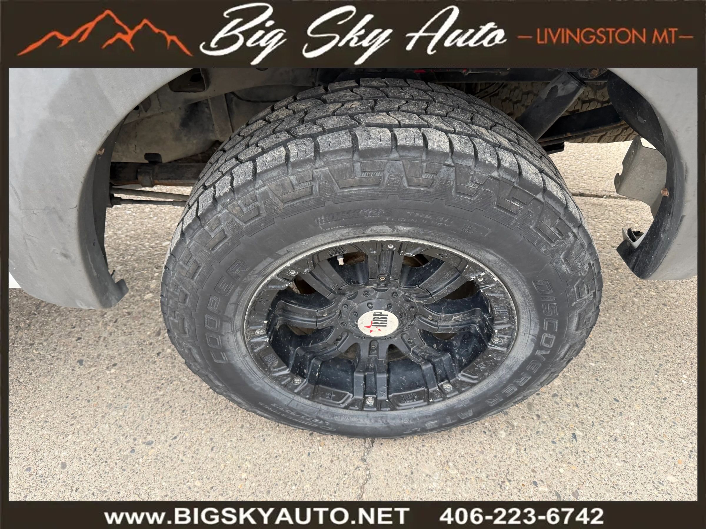 Used 2017 Ford F150 XLT w/ Equipment Group 301A Mid image 10