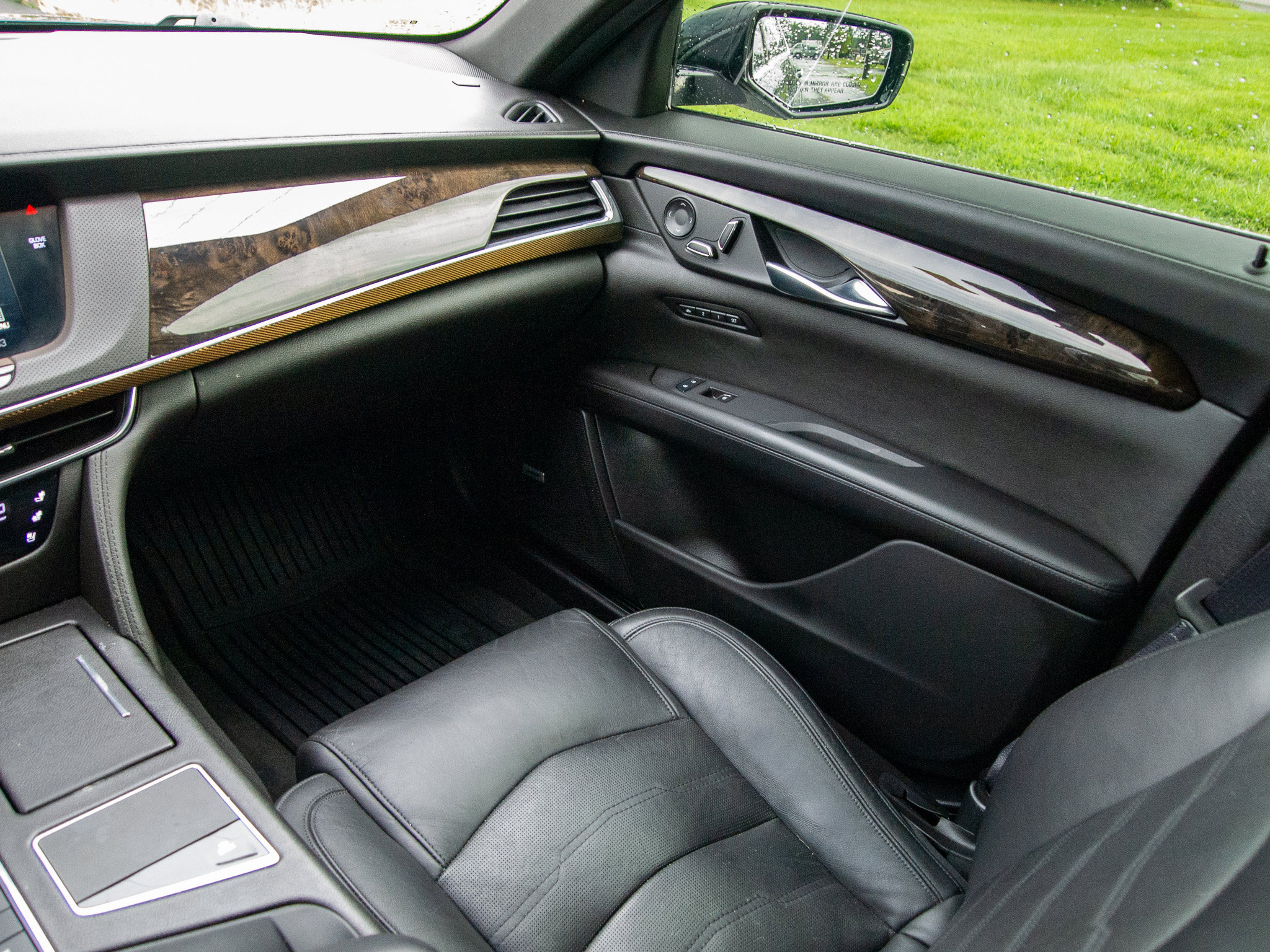 Used 2018 Cadillac CT6 Luxury AWD/4WD image 15