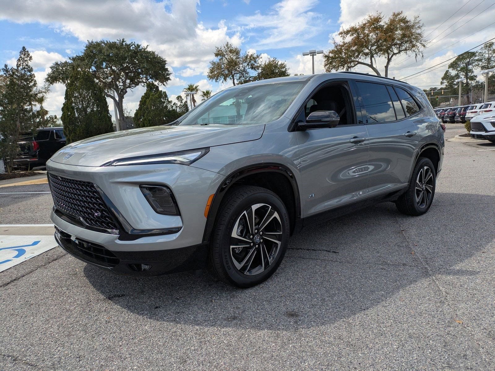 New 2026 Buick Enclave Sport Touring w/ Power Package image 8