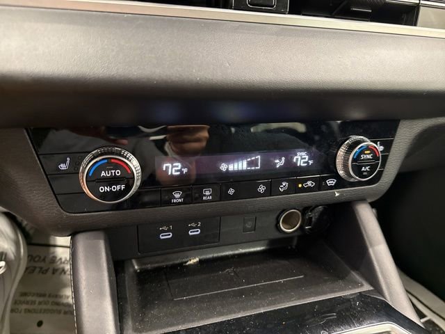 Used 2025 Mitsubishi Outlander SE AWD/4WD image 27
